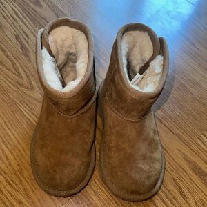 UGG Shoes Kids Ugg Jona Boot Size 10